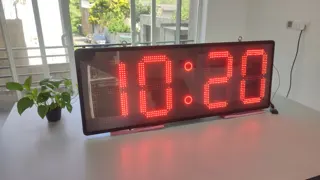 12-inch 4-digit GPS wall clock — photograph 6