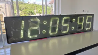 12-inch 6-digit GPS wall clock — photograph 3