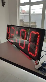 15-inch 4-digit digital stopwatch — photograph 4